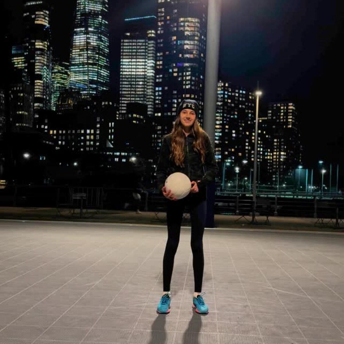    Клавдия на тренировке Социальные сети