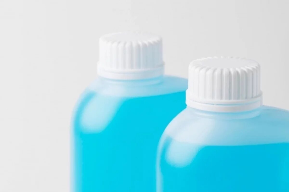    Задержанный диверсант из ФРГ замаскировал жидкую взрывчатку под омывайку