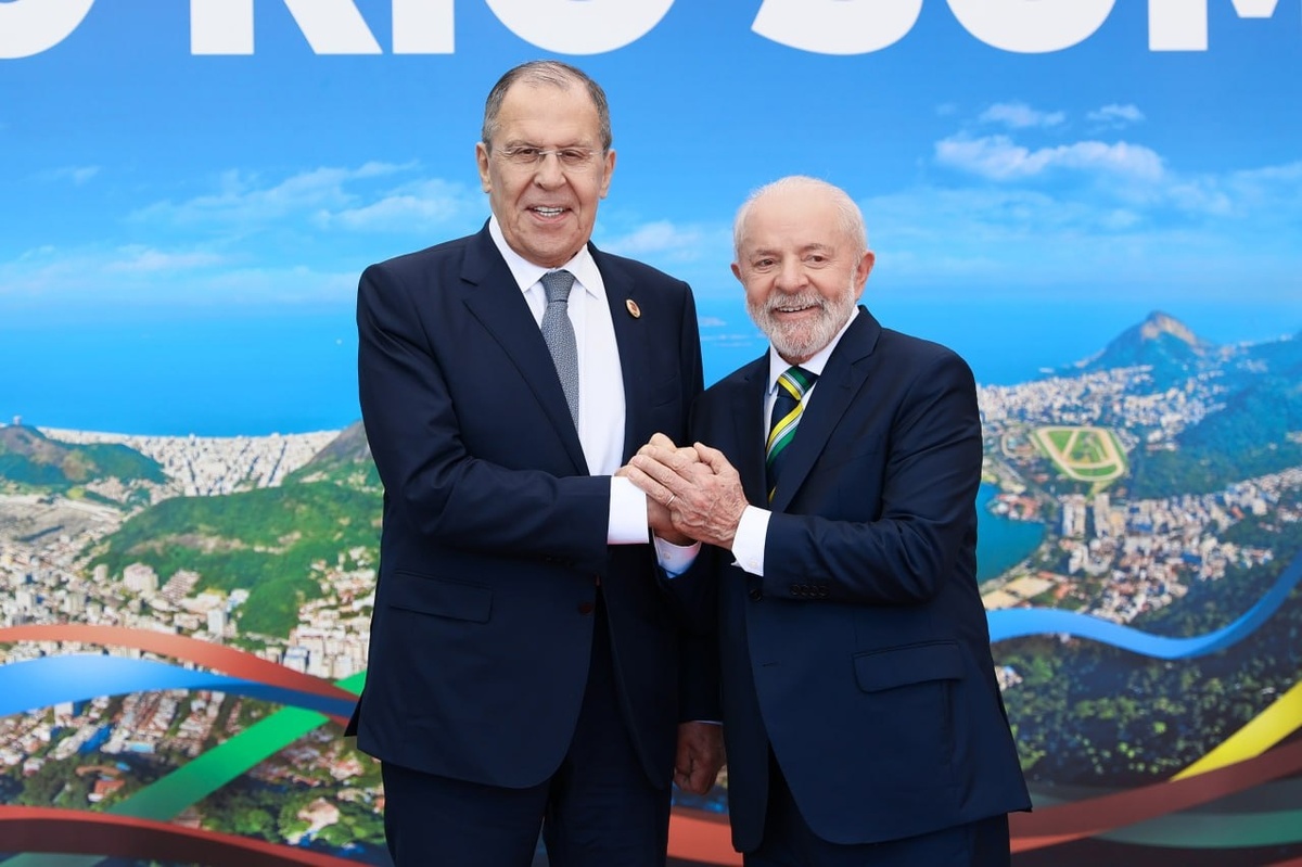 Отсутствие Лулы на саммите БРИКС стало поводом для инсинуаций. 