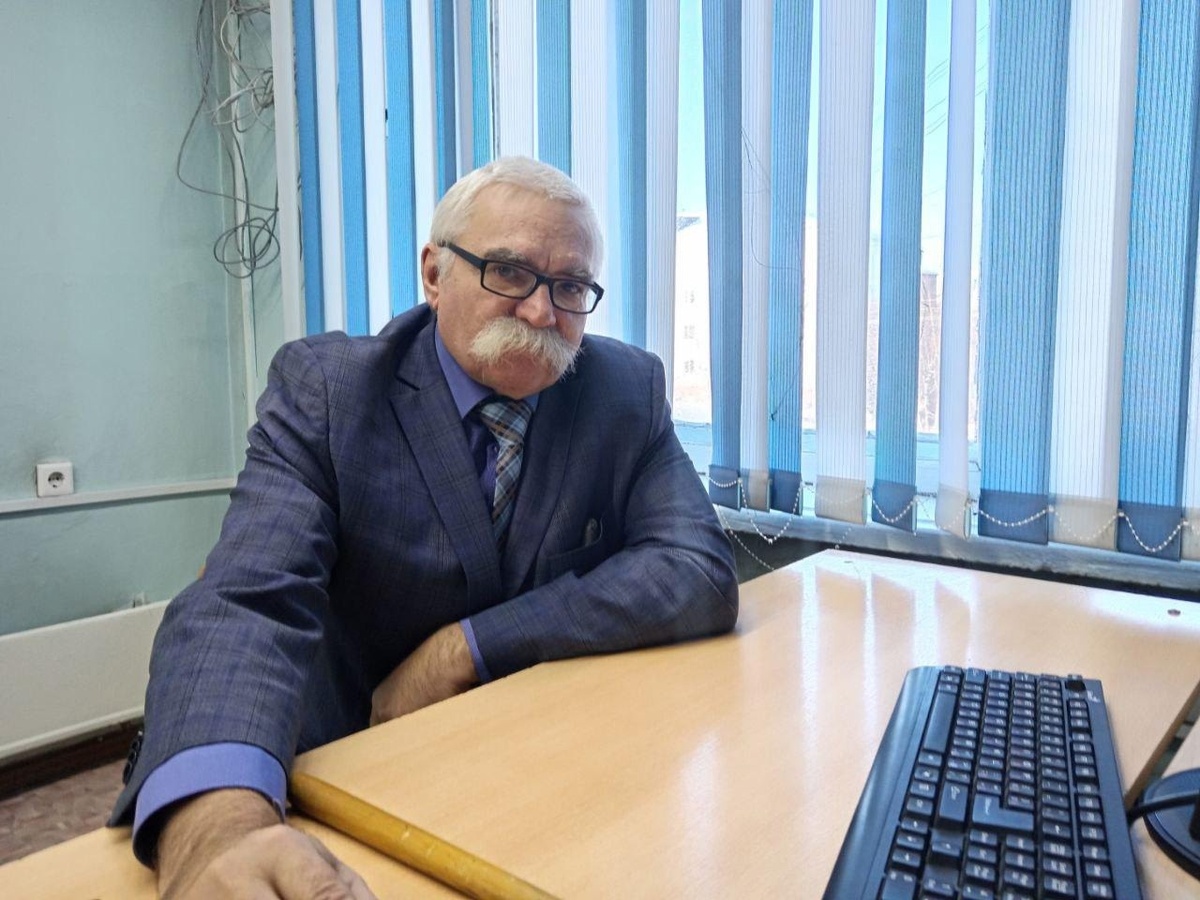 Доцент Михаил Акинин 