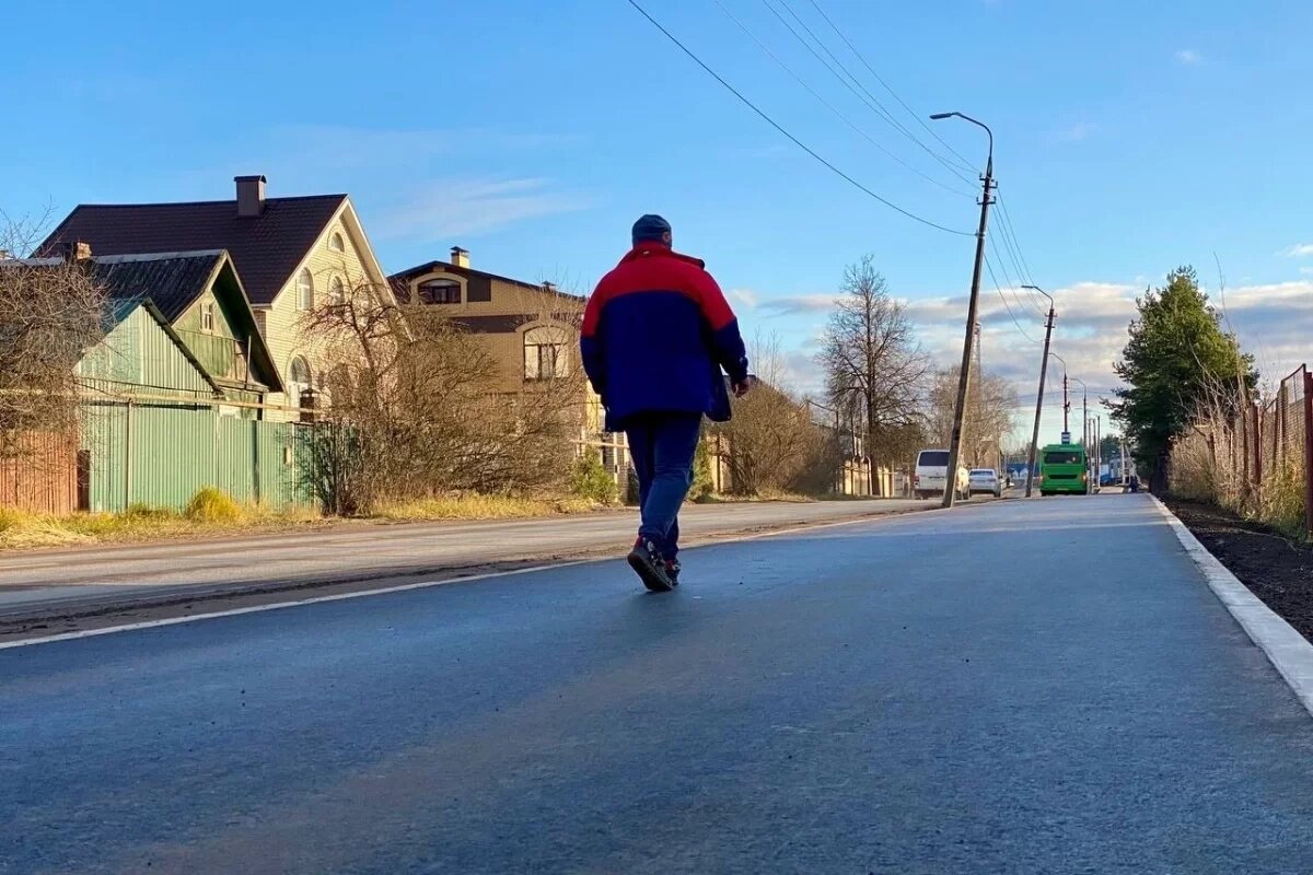    В Пскове на улице Яна Райниса появился новый тротуар