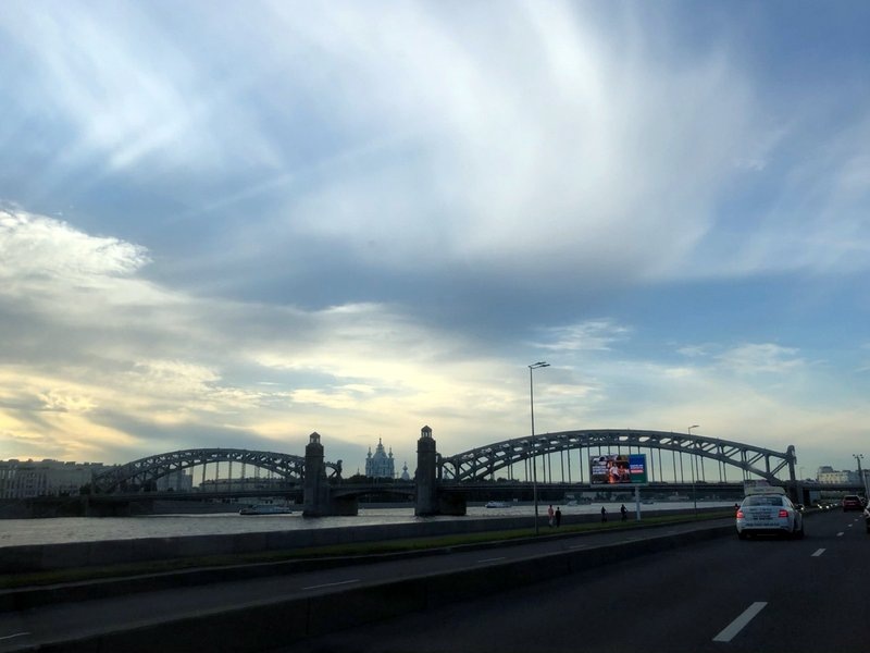     В Петербурге завершили капремонт первого участка Свердловской набережной