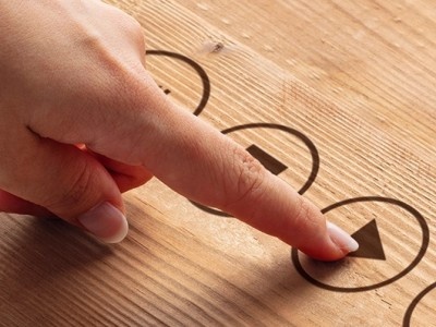    Новая технология из Японии превращает любую поверхность в тачпад