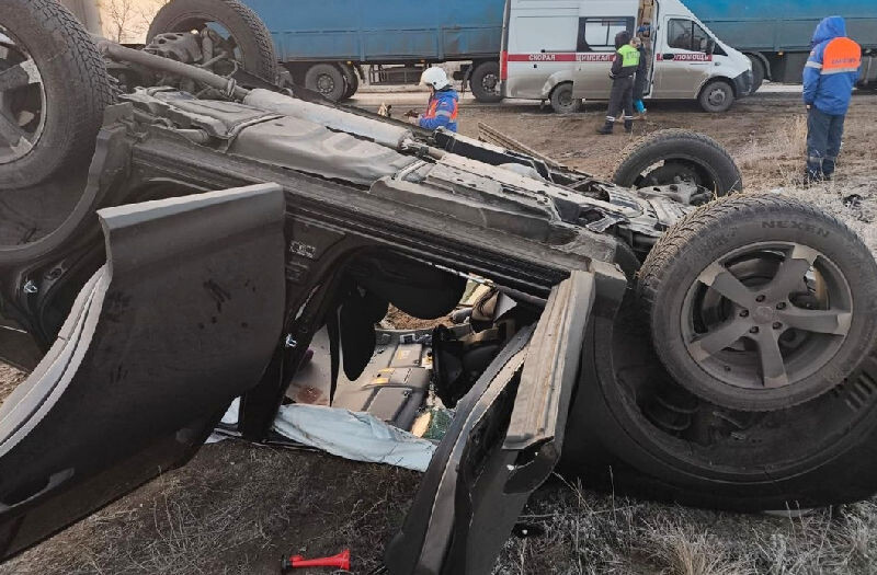    На месте ДТП (фото: ГБУЗ «Клиническая станция скорой медицинской помощи»)