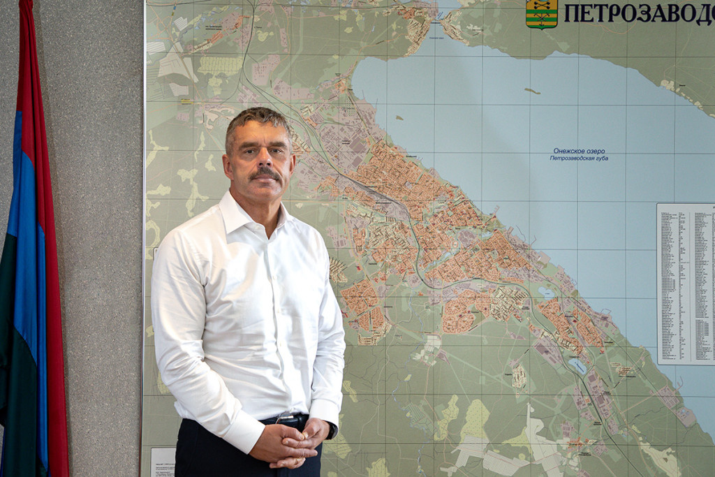 Глава Петрозаводска Владимир Любарский. 2021 год. 