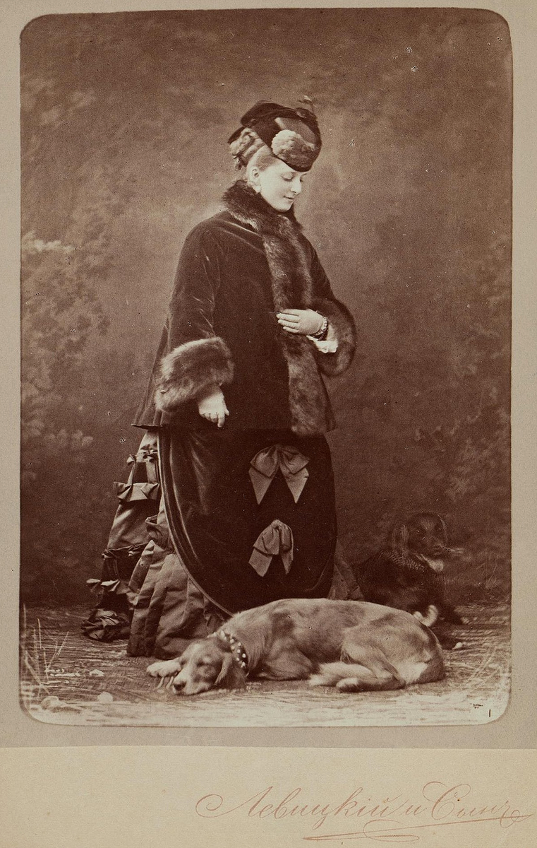 Княжна Екатерина Михайловна Долгорукова в начале 1870-х гг.