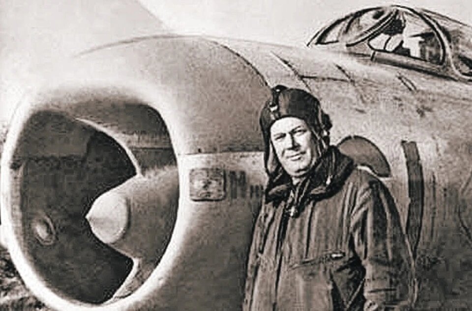 Иван Тимофеевич не только сохранил жизнь в нечеловеческих условиях, но и вернулся в небо. Фото: Wikimedia Commons 