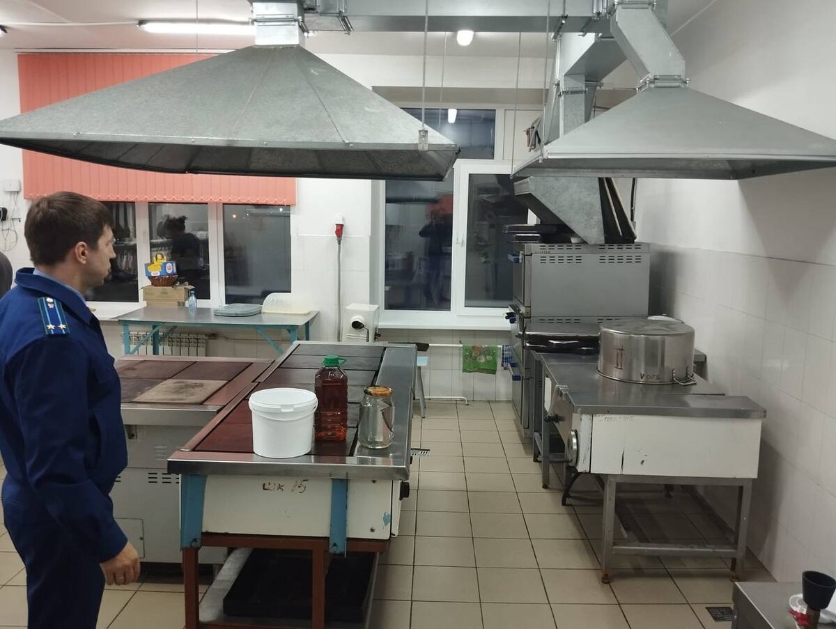     В канской школе 18 учеников могли заразиться кишечной инфекцией