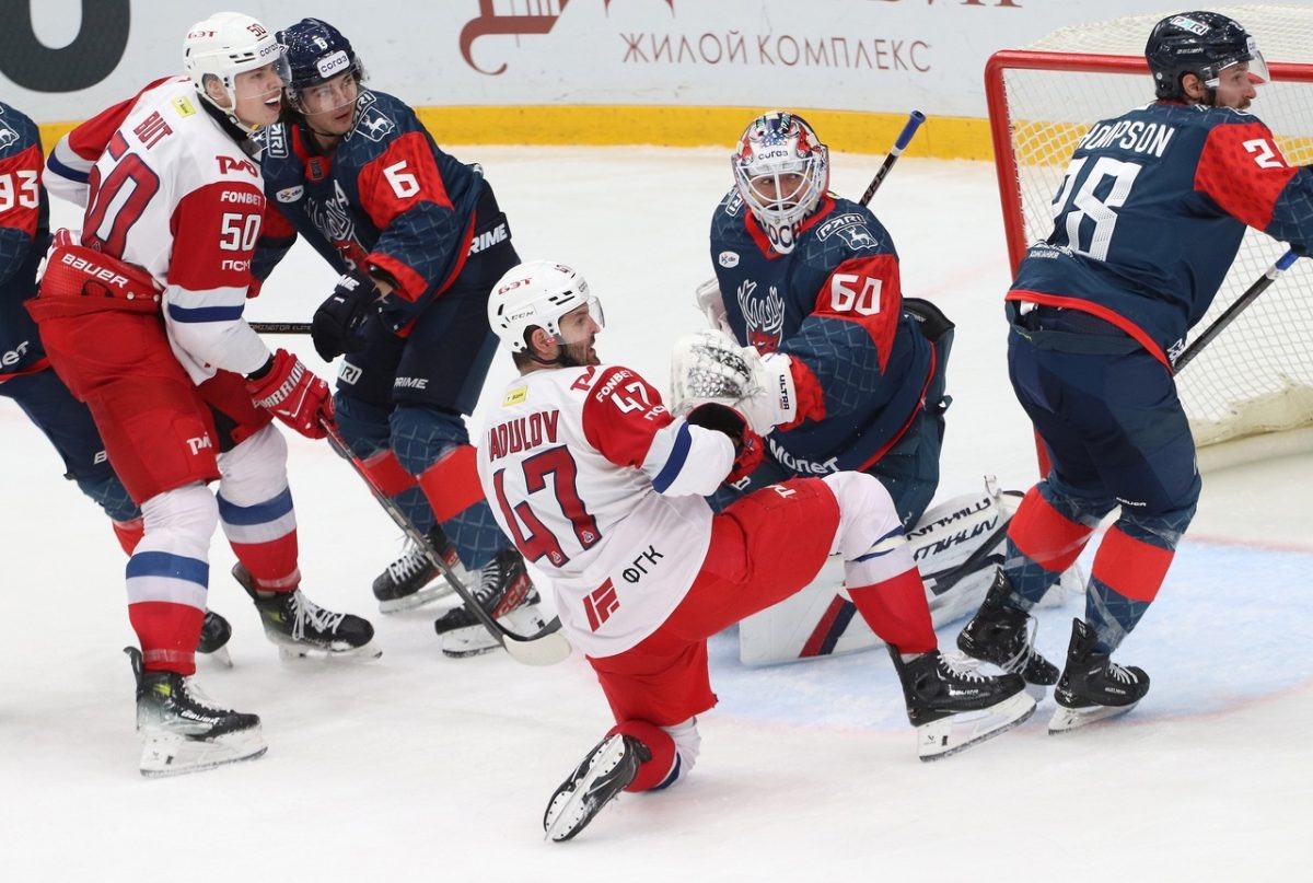    Эпатажный ветеран Александр Радулов и молодой талант Даниил Бут потрепали торпедовцам нервы