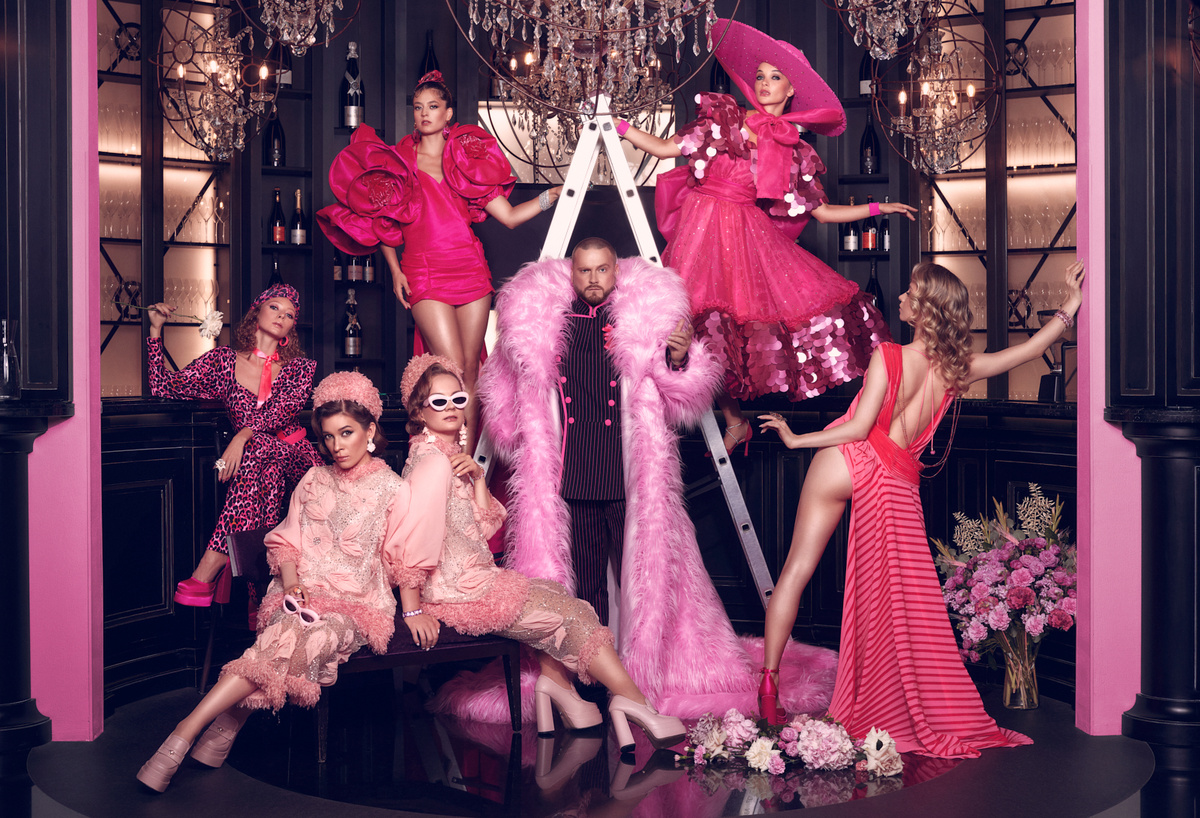     Ленинград Центр отмечает первый юбилей