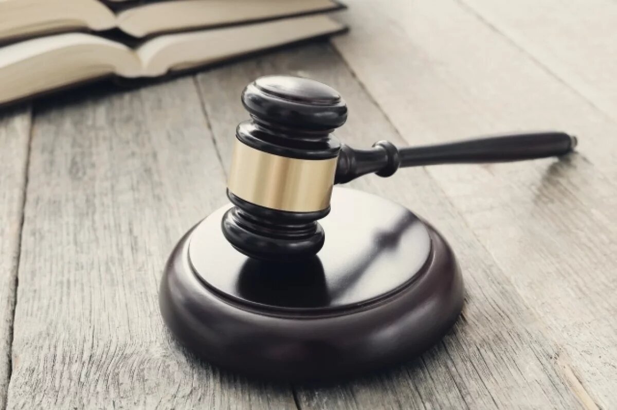    В Югре будут судить начальника за упавшее на работника дерево