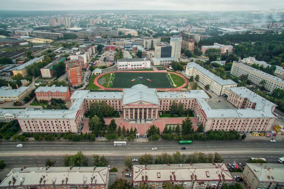 ВУЗ с высоты птичьего полета.