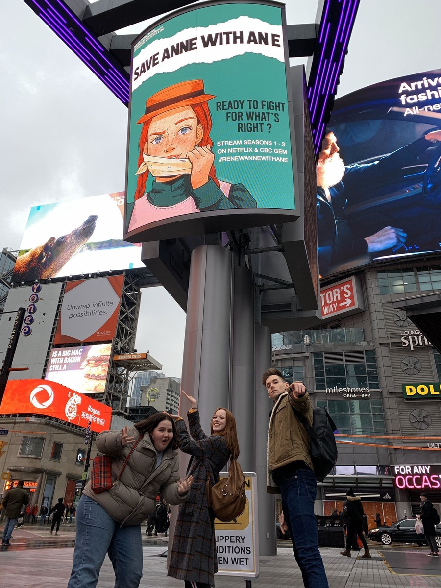    Актёры сериала «Энн» от Netflix поддерживали фанатов и надеялись на продолжениеСоцсети