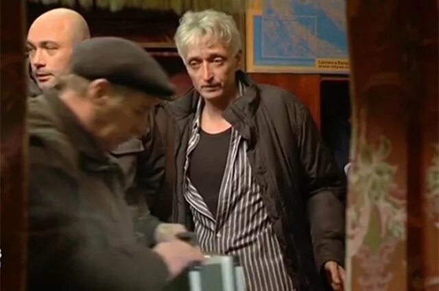    Где играл умерший актёр Иван Петков?