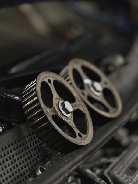 Шестерни распределительного вала.