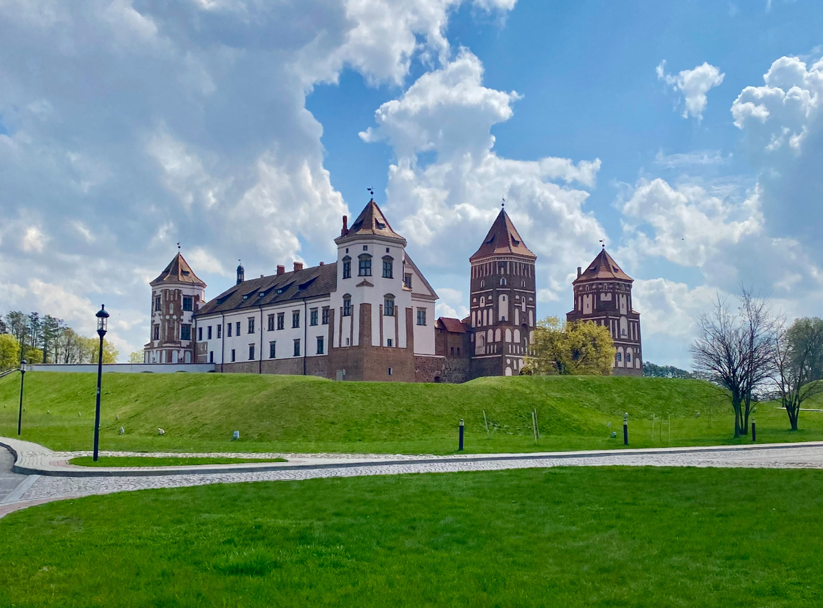 Мирский замок