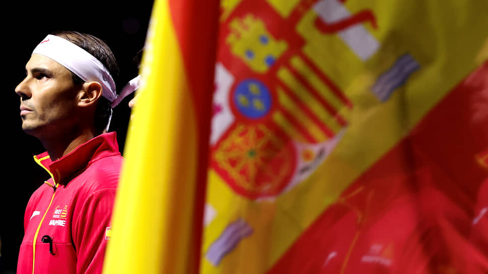 За свою карьеру Рафаэль Надаль не только выиграл 22 турнира Большого шлема, но еще и пять раз приводил сборную Испании к победе в Кубке Дэвиса .📷Фото: Clive Brunskill / Getty Images for ITF