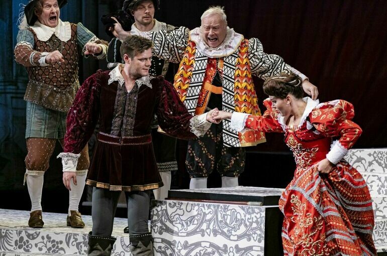   Театр Сатиры