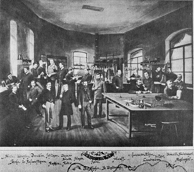    Эмиль Фишер и другие химики в Вюрцбургском университете, 1886 годWikiCommons