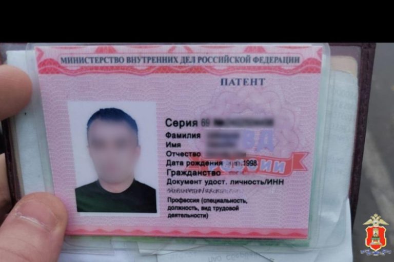    CREATOR: gd-jpeg v1.0 (using IJG JPEG v62), quality = 100