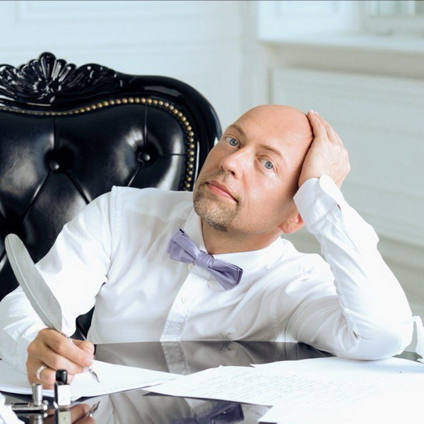     Олег Борщевский представил новый проект Гринлайт