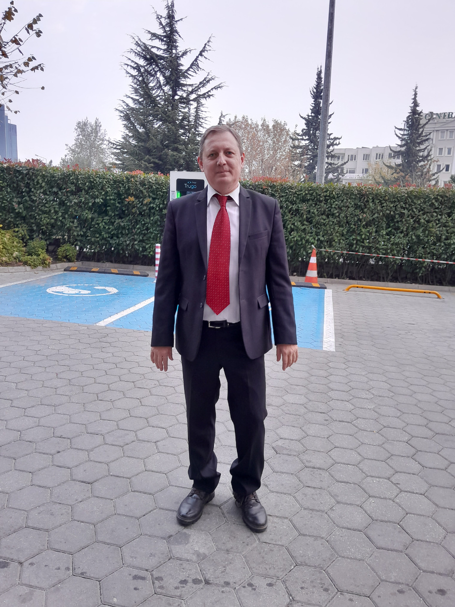 Три - показываюсь!