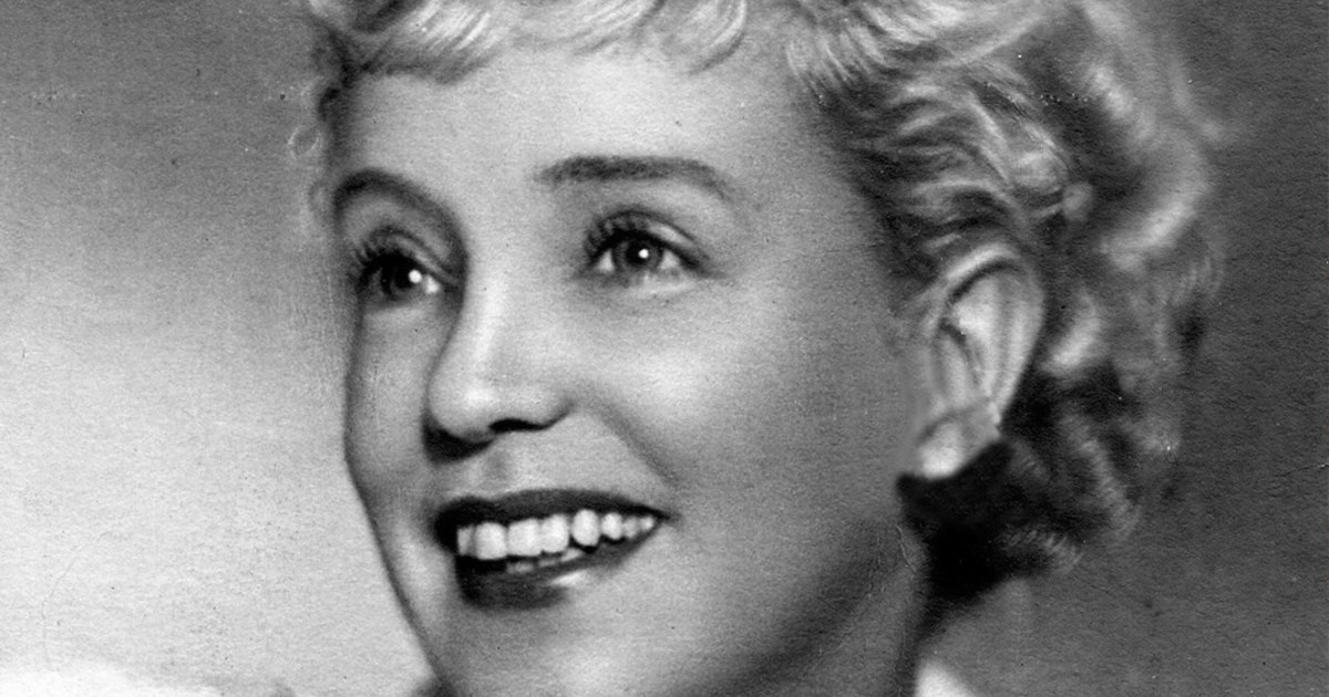 Марина Ладынина