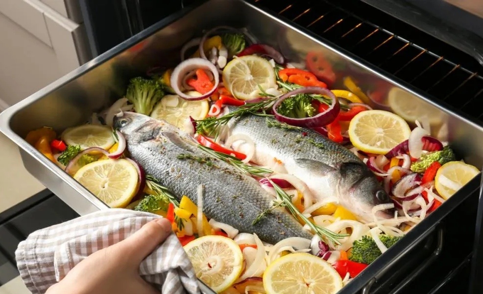 рыба в духовке..