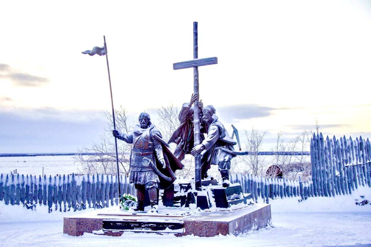 Обдорская крепость., основана в 1595 году Ермаком. 