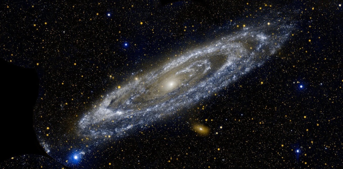 Работа Эдвина Хаббла доказала, что скопление Андромеда (на фото) — это отдельная галактика, за пределами Млечного Пути. Автор: Nasa/JPL-Caltech