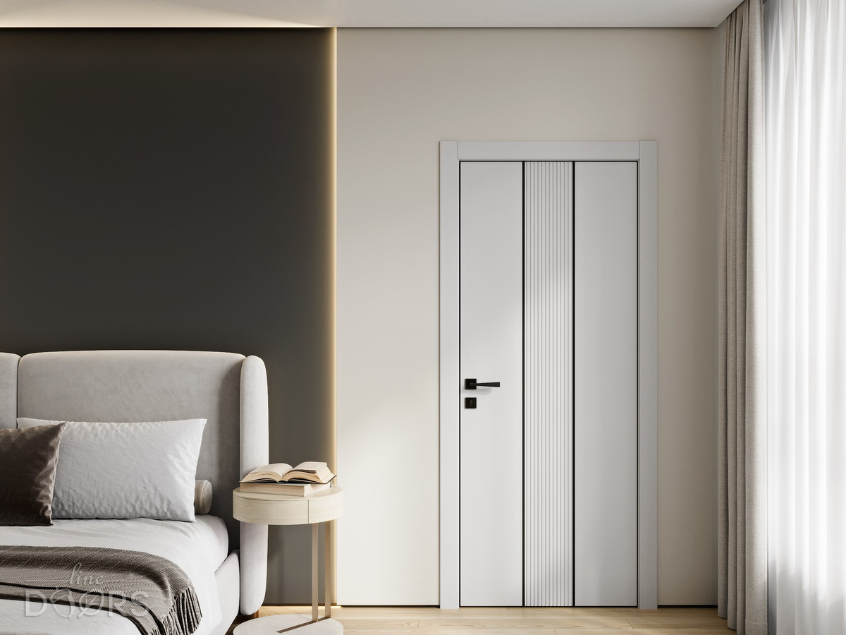 Наша межкомнатная дверь ДГ-520 в оттенке Белый бархат со вставкой белый бархат