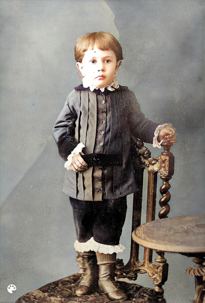 1886 - 1887 - Алексей Толстой в детстве