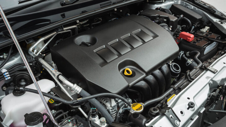 бензиновый двигатель