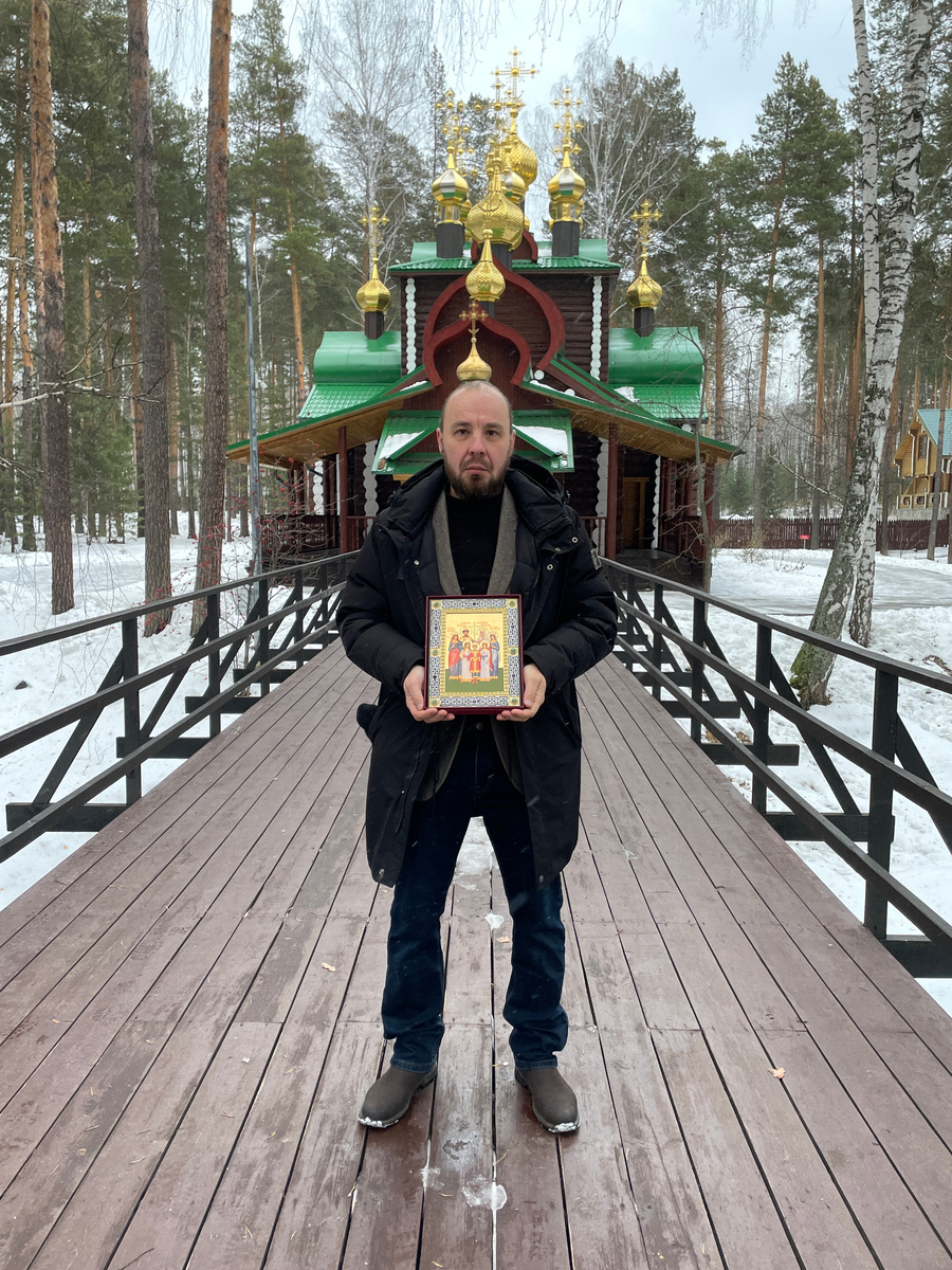 председатель Свердловского областного отделения всероссийского Общества "Россия Япония" Вадим Александрович Занин в монастыре святых Царственных Страстотерпцев