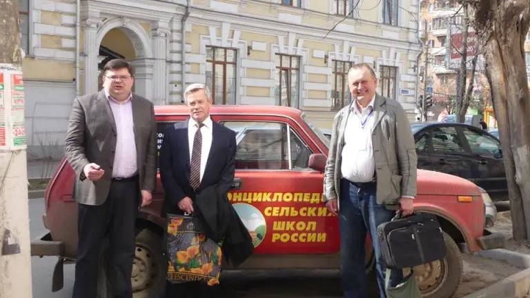 старт проекта, Тула, апрель 2015 год. На фото, крайний слева - Д.В. Григорьев.