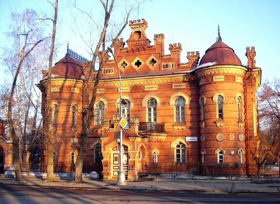 Здание Краеведческого музея города Иркутска, из интернета.