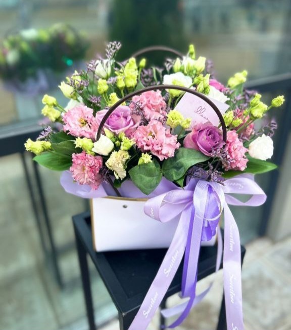 Мы делали на заказ, разместили в нашем профиле сумочку, теперь пользуется спросом