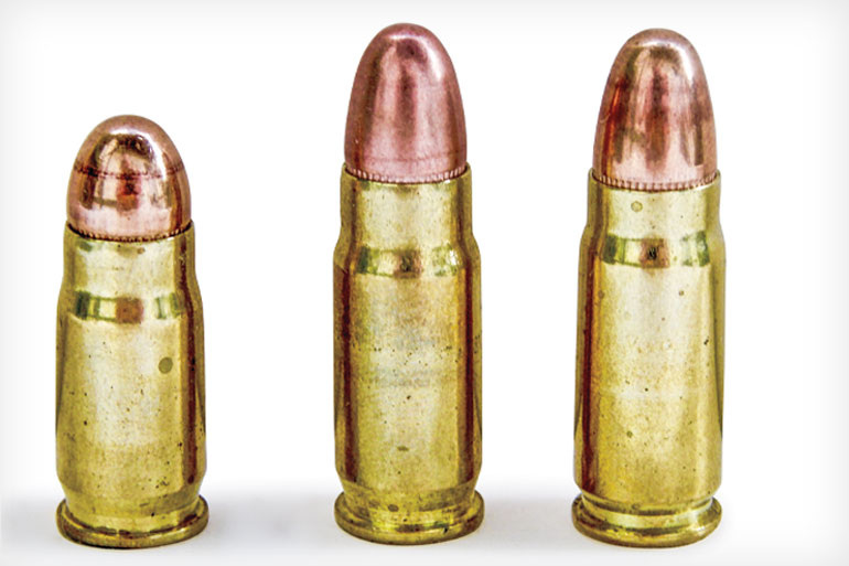 Слева направо: .30 Luger (7.65x21мм), .30 Mauser (7.63x25мм), .30 Tokarev (7.62x25мм). 