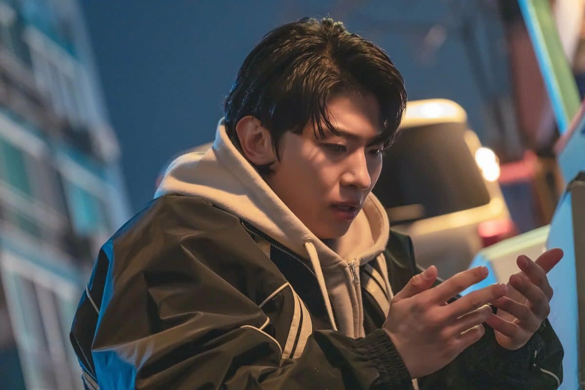    Декс (Ким Джин Ен)