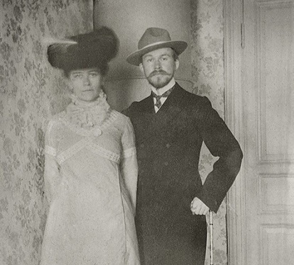 Борис Кустодиев с женой Юлией, 1903г.