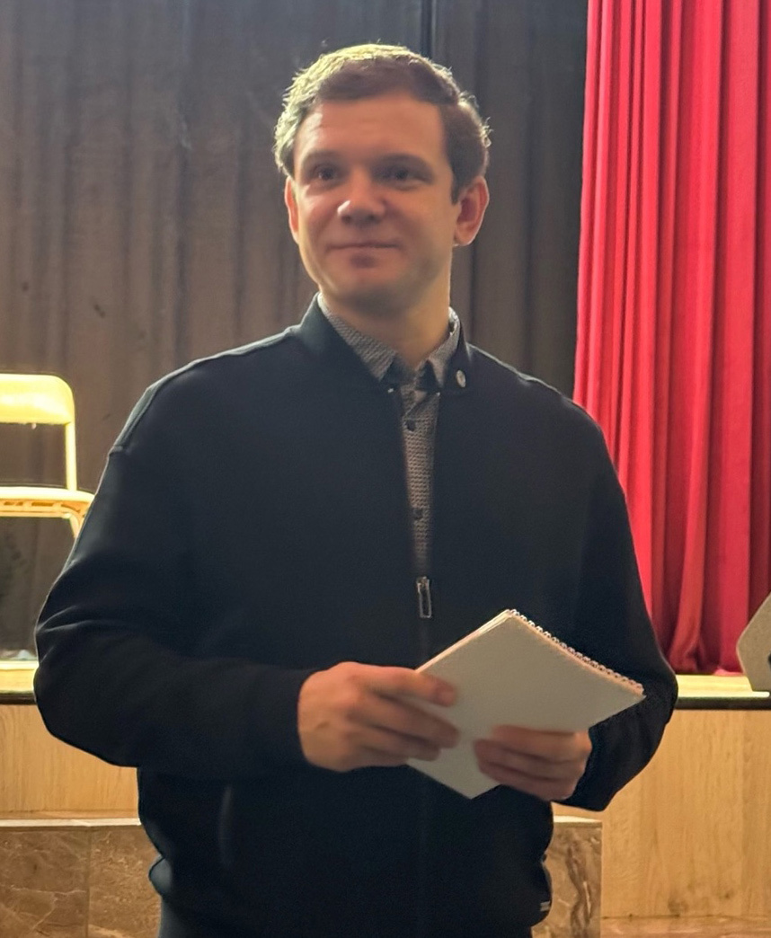 Занятия ведет Сергей Потапов