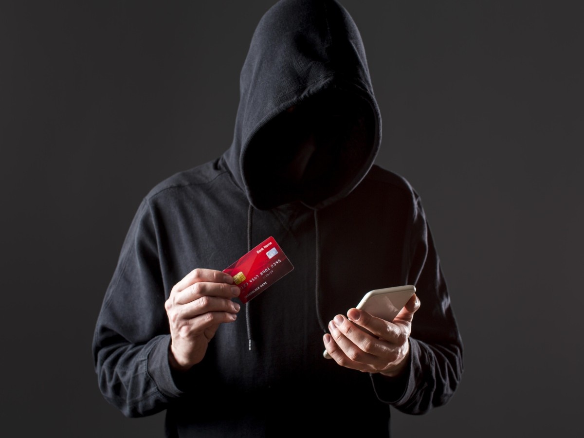    Минцифры хочет запретить отправку SMS во время телефонных разговоров