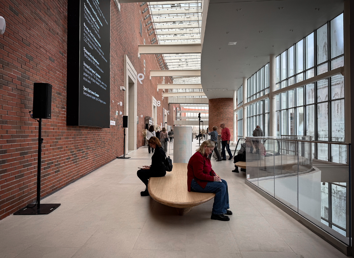 Новый корпус Третьяковской галереи на Кадашевской набережной. Фото автора