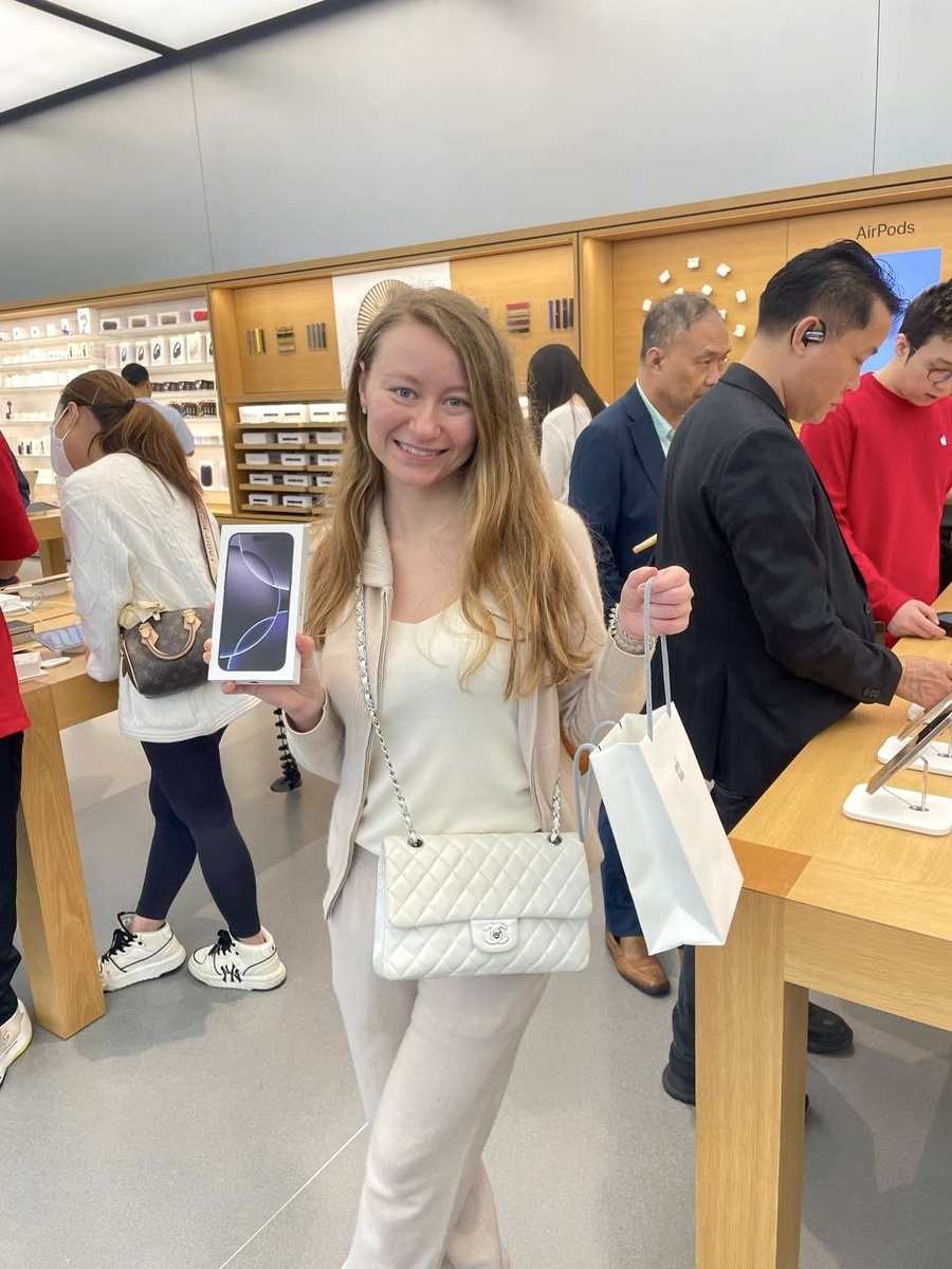 слегка помятый автор :)