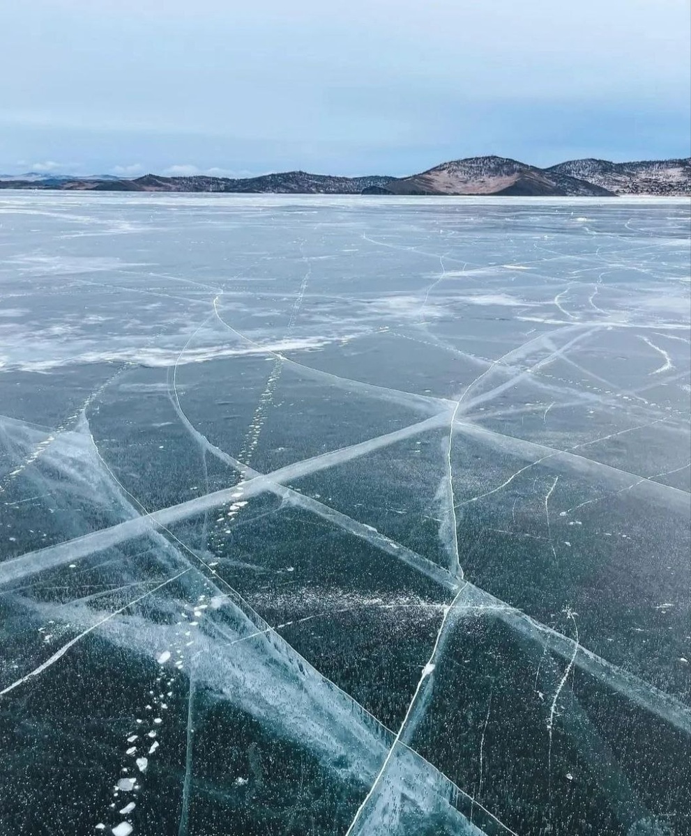 Байкальский лед