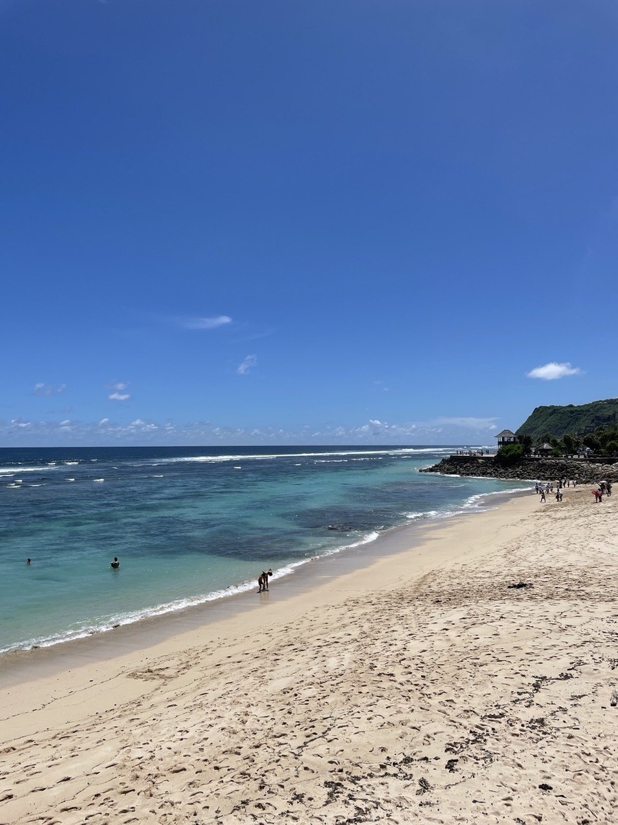 Пляж Меласти, Бали