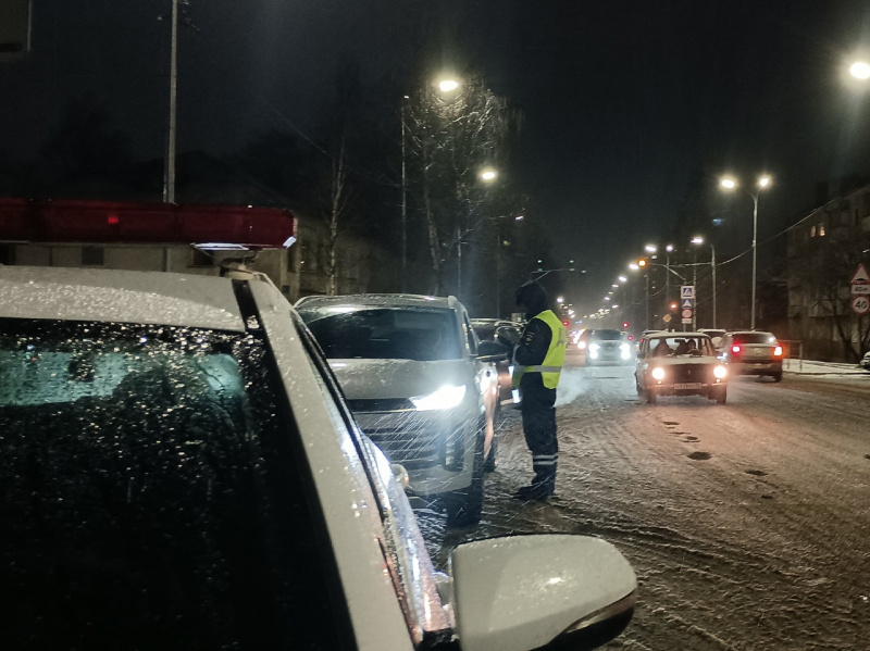    Автоледи рискнула жизнью своего 7-летнего ребенка в ПетрозаводскеГАИ Петрозаводска