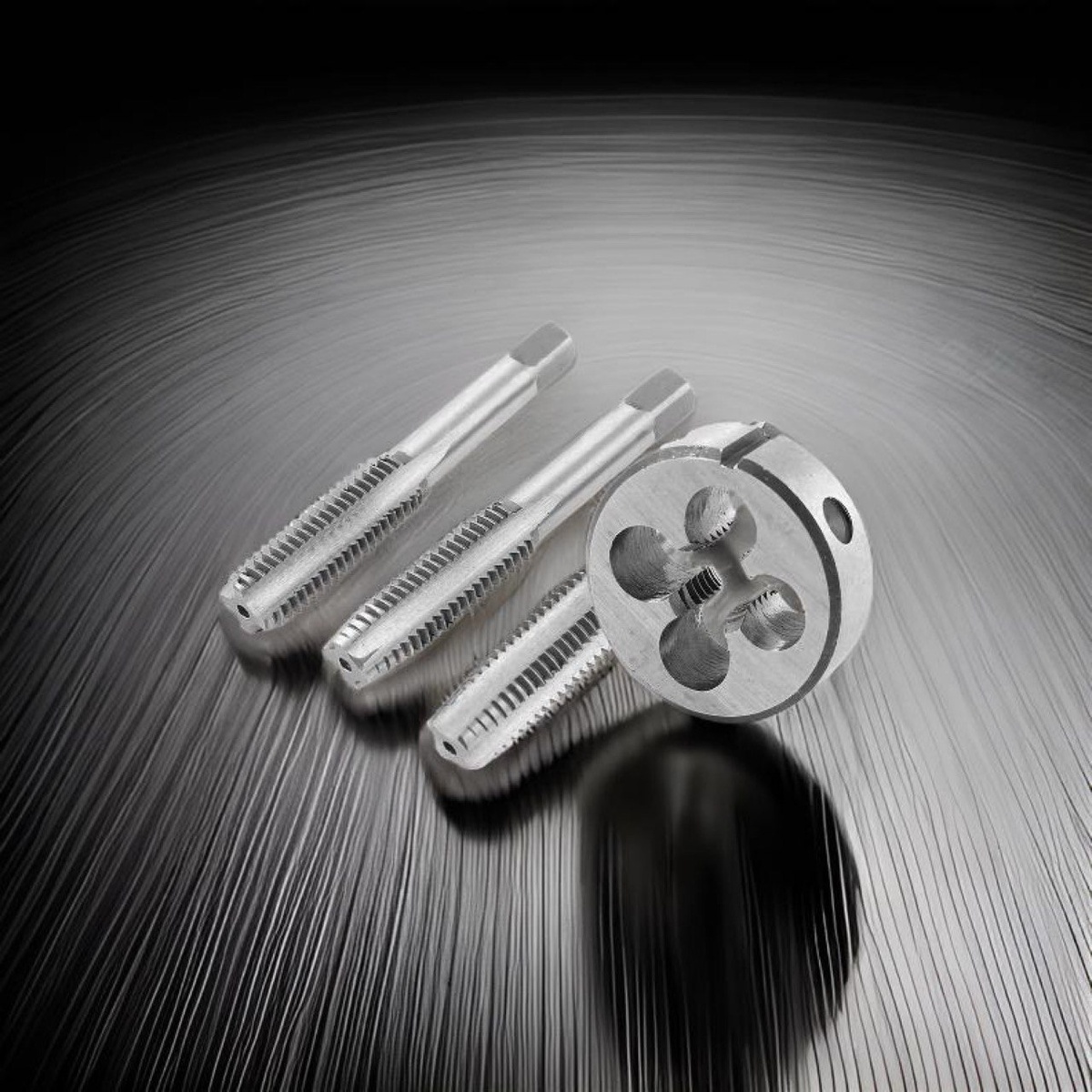 Метчики для внутренней резьбы