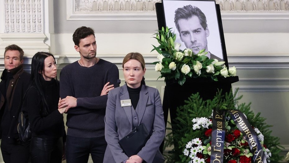    Прощание с премьером Мариинского театра Владимиром Шкляровым в Петербурге. 21 ноября 2024 года Автор фото: ТАСС