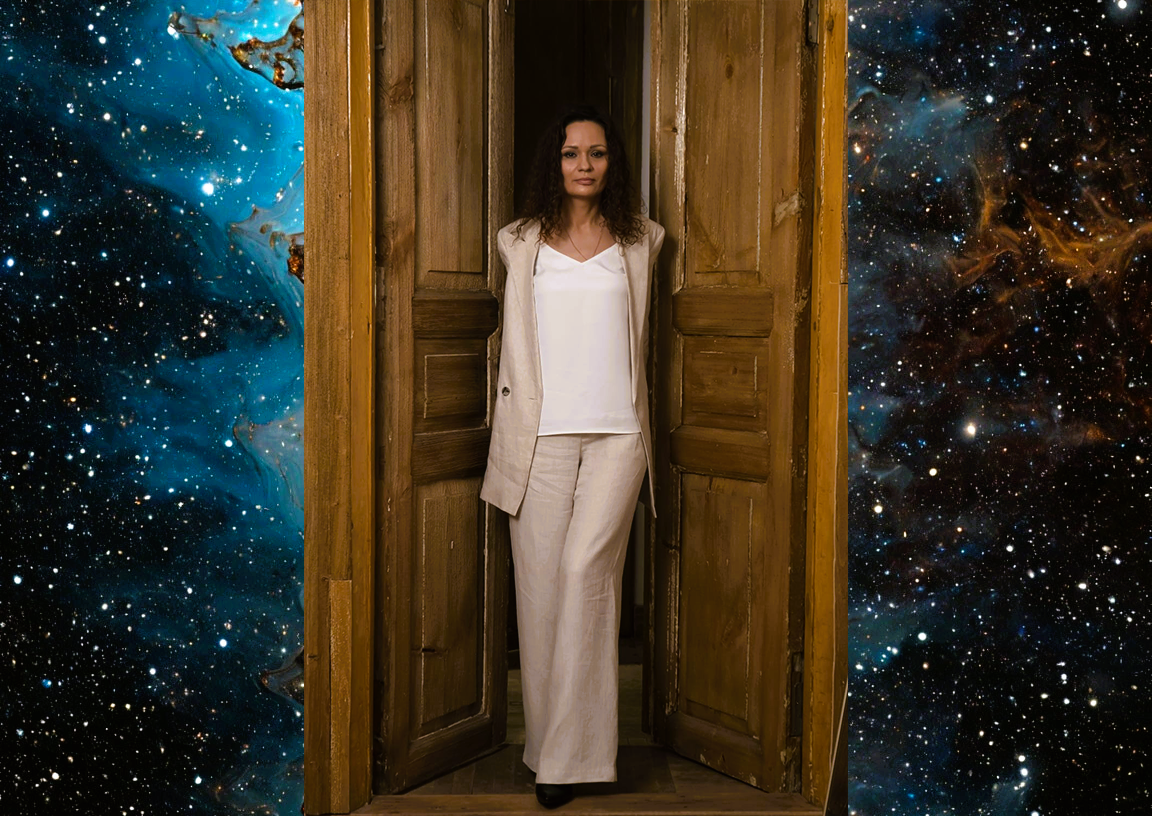 Личное фото. Фотоколлаж создан с помощью нейросети Шедеврум